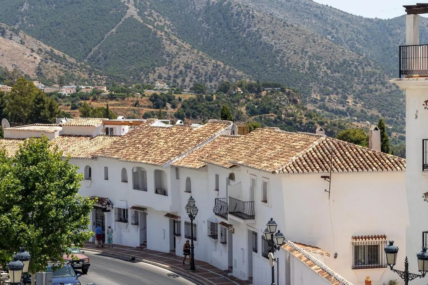 Feriehus New Renovated Central Apartment With Modern Touch Mijas