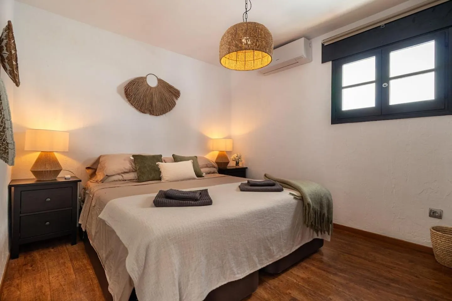New Renovated Central Apartment With Modern Touch Mijas Holiday home