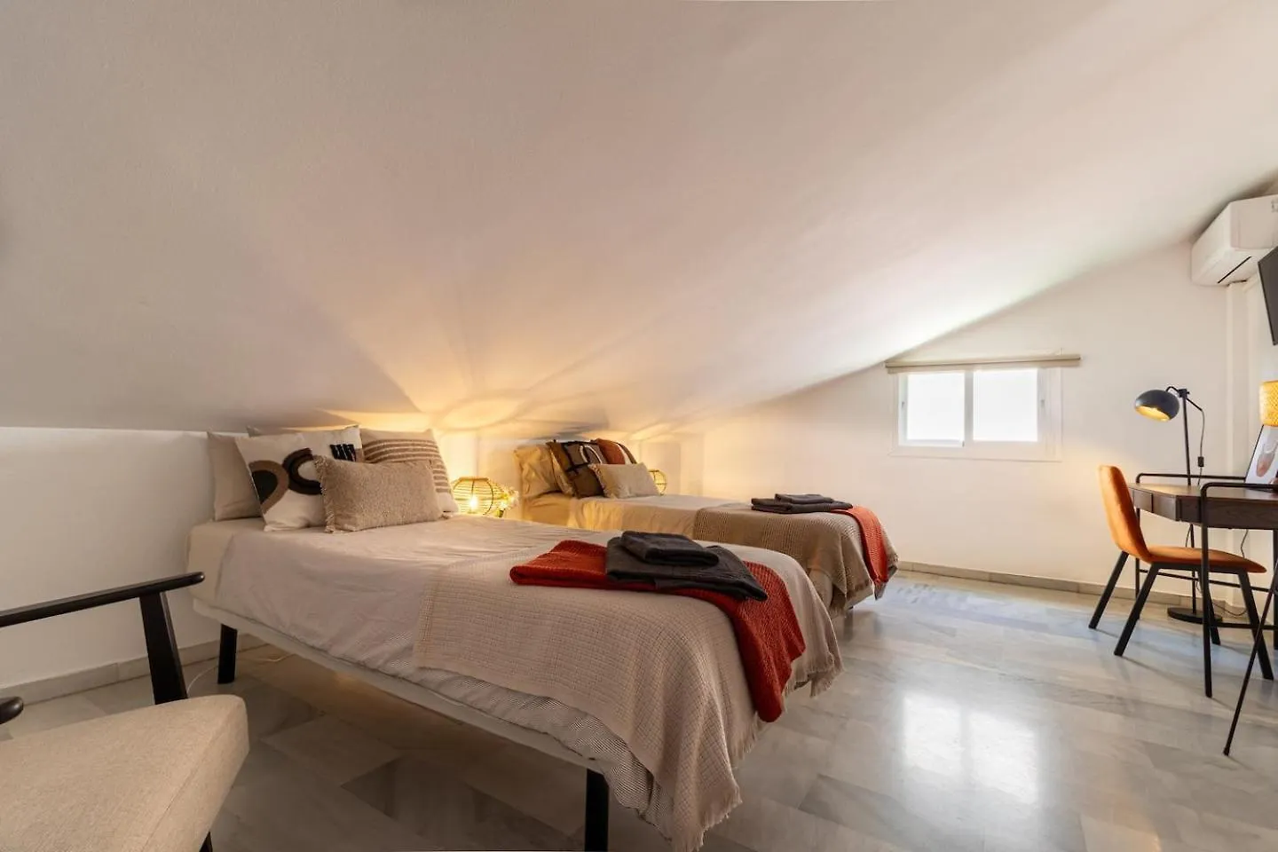 New Renovated Central Apartment With Modern Touch Mijas Spain