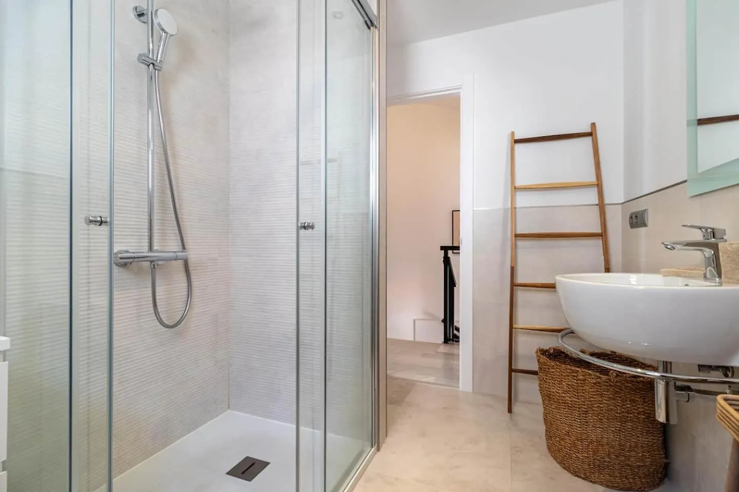 New Renovated Central Apartment With Modern Touch Mijas Holiday home